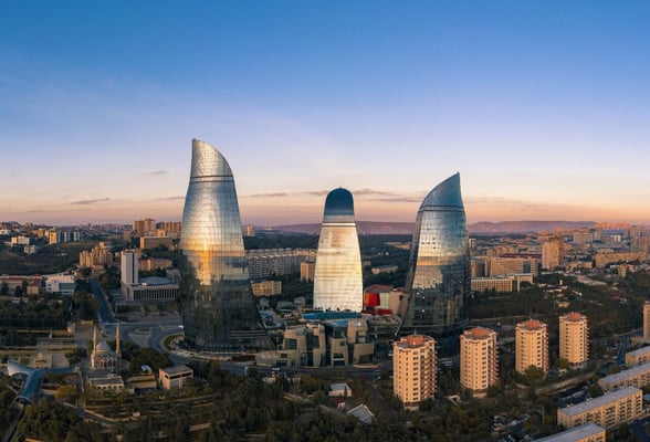 lloyd-alozie-wX_9ZhIErpg-unsplash 720x490